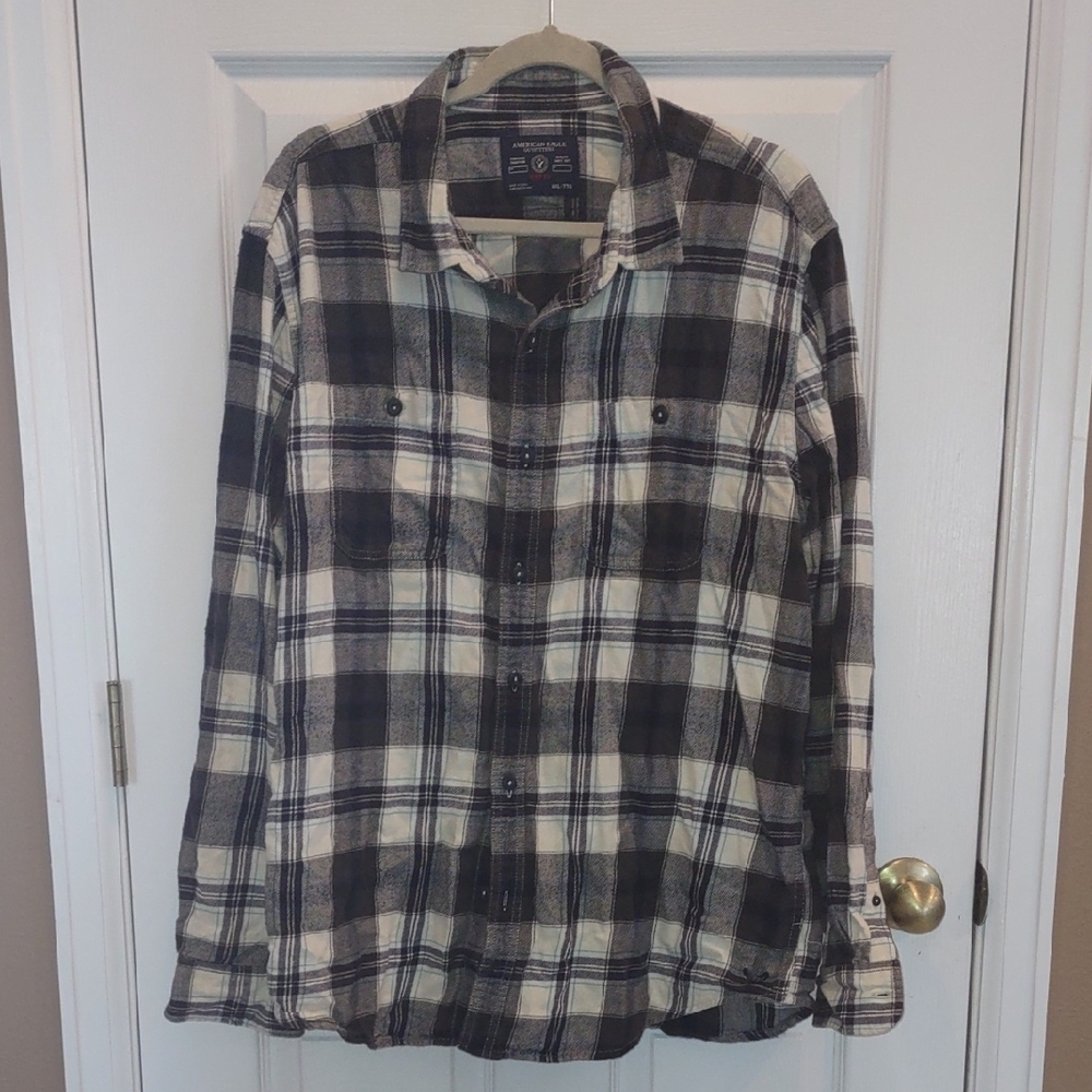 American Eagle Outfitters Black and White Checkered Shirt